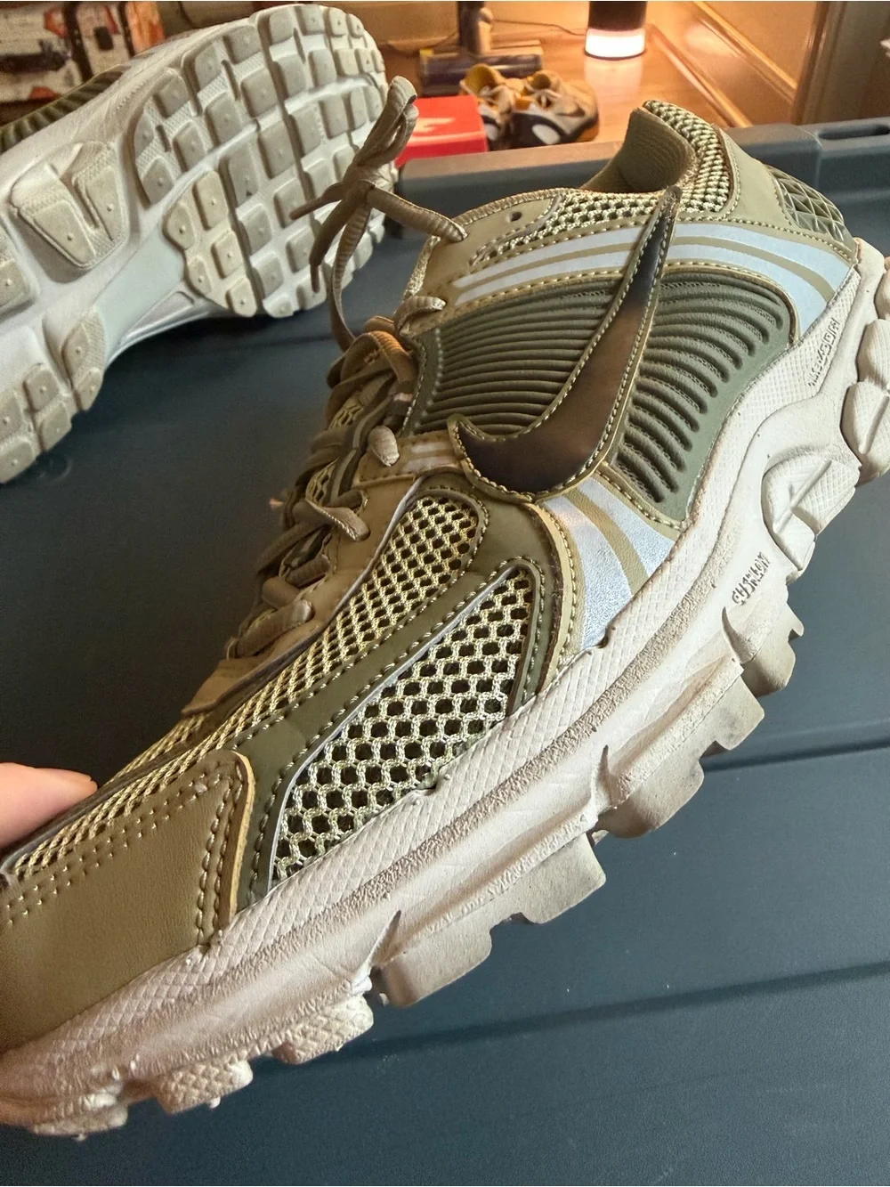 Size 11.5 Men’s Nike Vemero 5 “Natural Olive” FJ1915-200